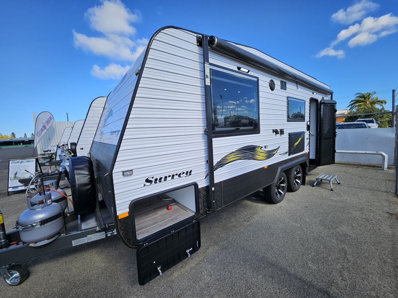 2024  Silver Valley Surrey 19’6″ *this van only SV2410