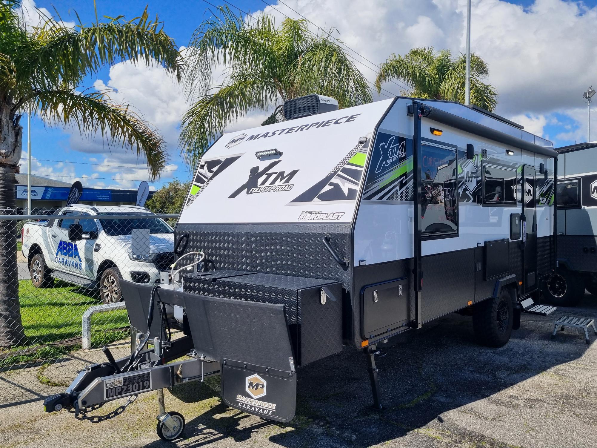 Masterpiece XTM 18’6 (2023) Save $11,022 – Was $129,990 -> Now $118,968 * This Display Van Only MP23019 *